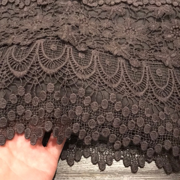 Like New- American Eagle Outfitter Skirt - Picture 4 of 6